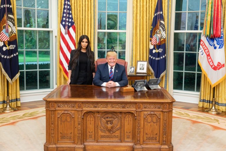 Kim Kardashian Meets President Trump to Discuss Alice Marie Johnson’s Pardon