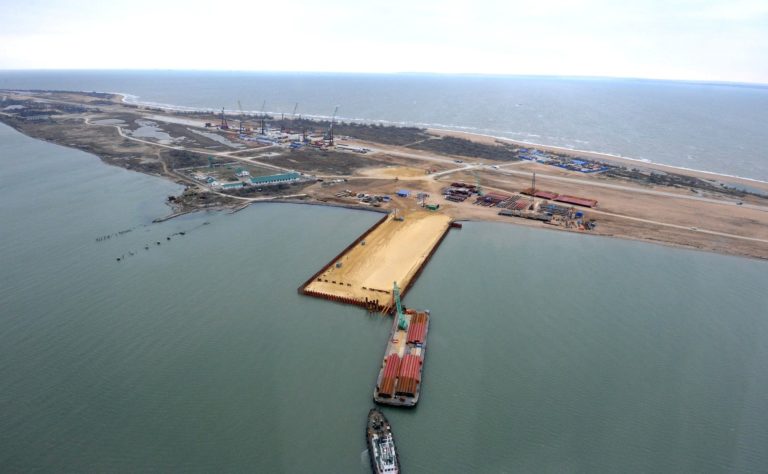 Vladimir Putin Inaugurates Kerch Strait Bridge Between Russia and Crimea