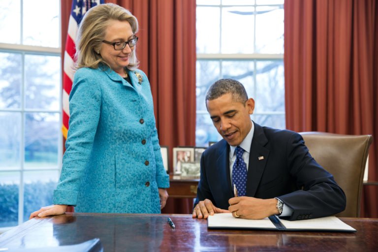 Suspected Explosive Devices Sent to Barack Obama, Hillary Clinton, CNN and Other Officials