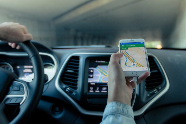 The 7 Best Teenage Driving Monitoring Apps