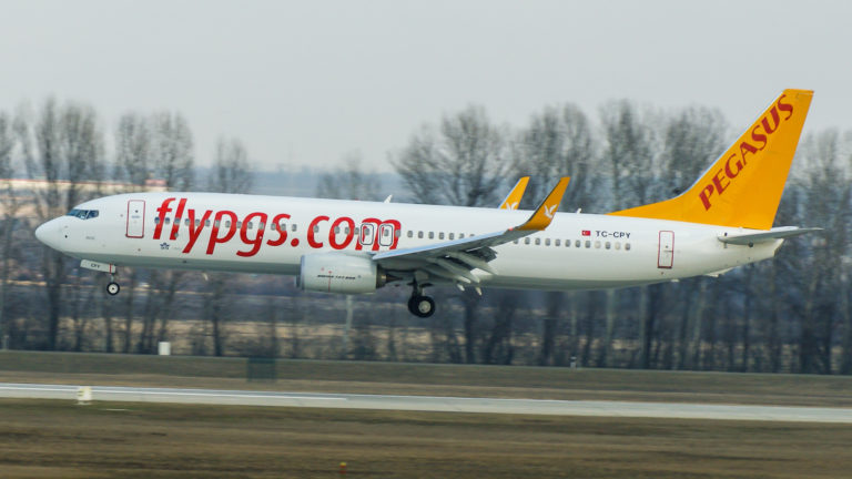 Turkey: Plane Skids Off Istanbul Airport Runway Killing One and Injuring More than 150