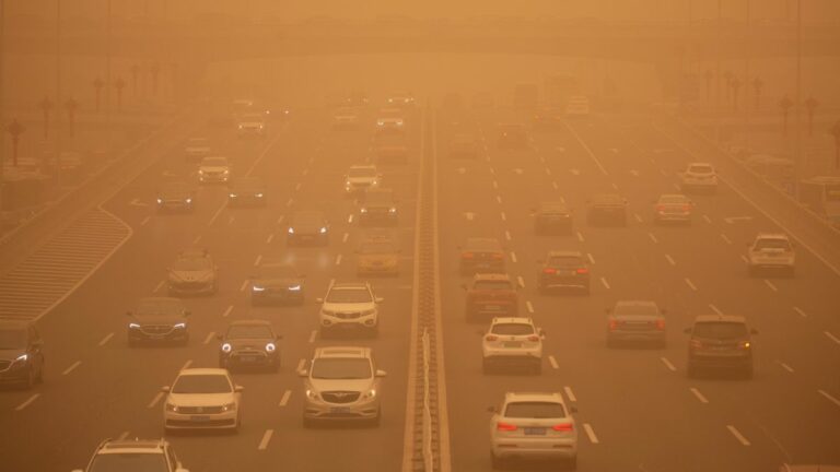 China: Beijing Hit by Worst Sandstorm in Ten Years