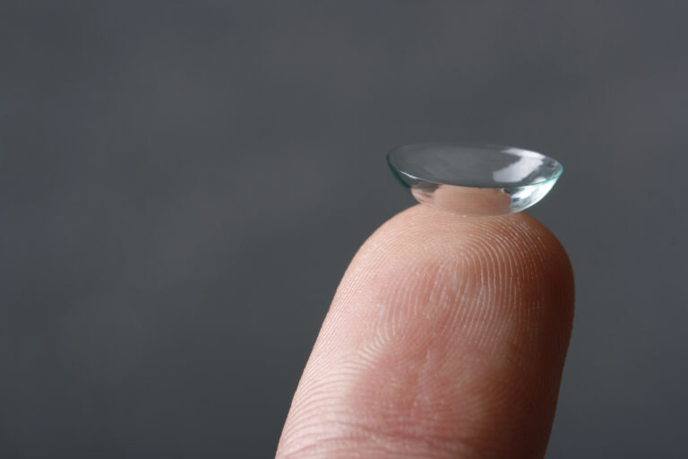 Clear and Comfortable Vision: How Contact Lenses Correct Astigmatism