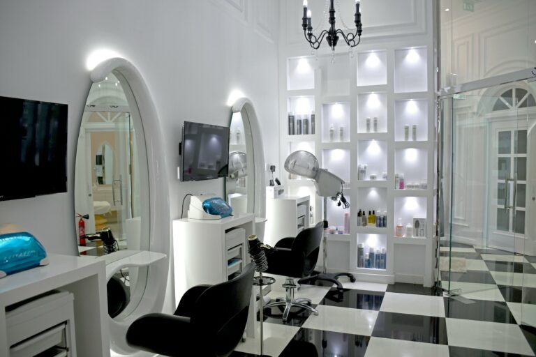 5 Tips for Starting a Beauty Boutique