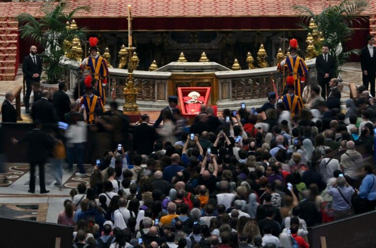 Final Farewell: Thousands Queue as Pope Francis Lies in State for Last Day