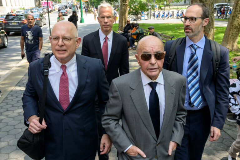 Trump Pardons British Tycoon Joe Lewis for Insider Trading Conviction