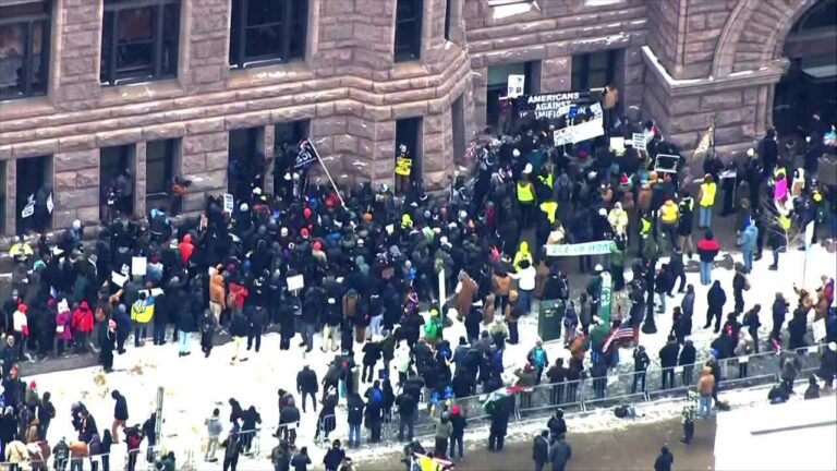 1,500 Active-Duty Troops on Standby as Minneapolis Tensions Boil