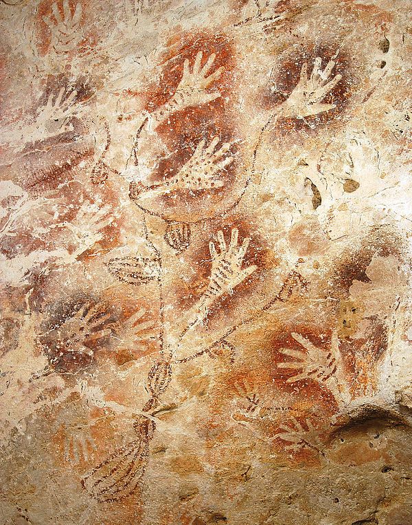 68,000-Year-Old Hand Stencil Rewrites the History of Human Imagination