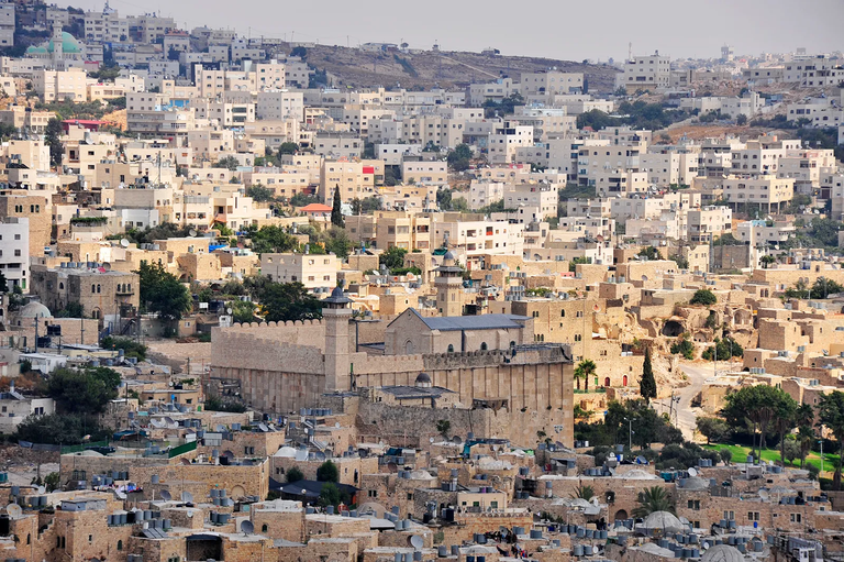 Israel Seals West Bank for Election Day as Hebron Operation Escalates